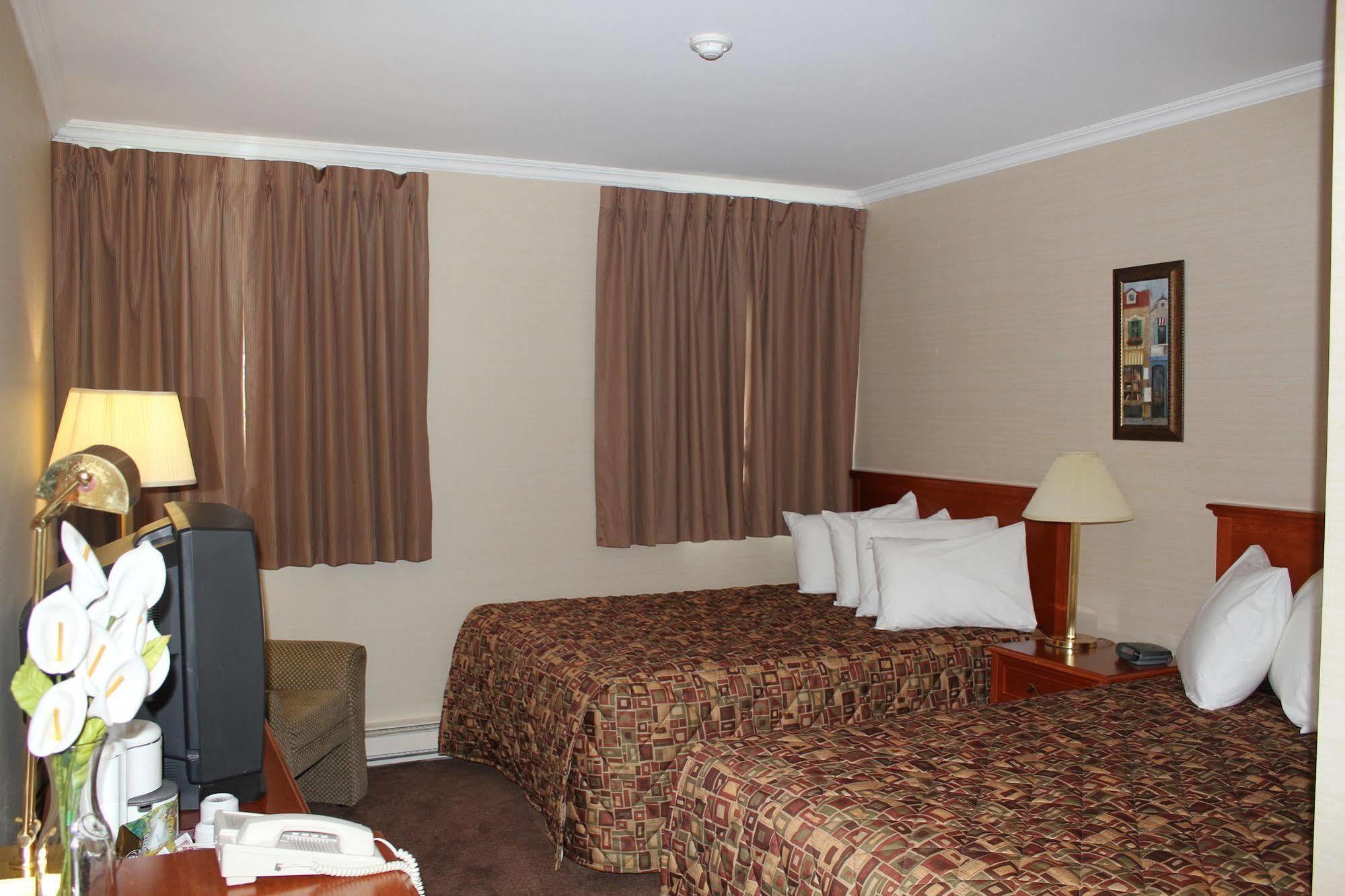 Hotel Mount Pearl Mount Pearl Park Exterior photo